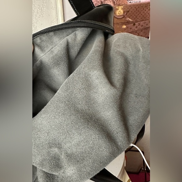 🔥Authentic GUCCI Patent Leather Crossbody Bag /Hand Bag/Shoulder Bag - Picture 12 of 13